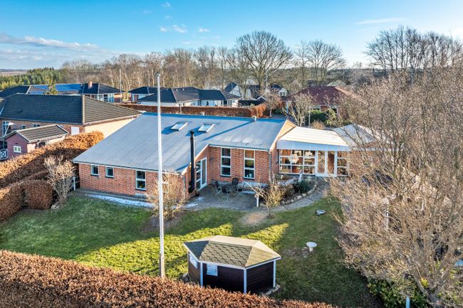 Hareskrænten 3,  Villa